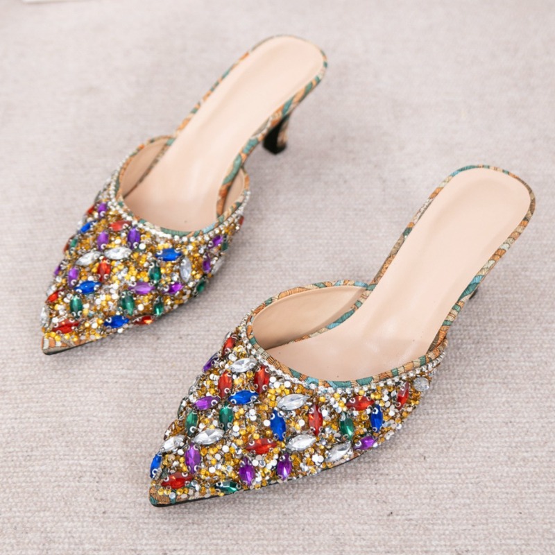 Kitten Heel Women - Роскошные тапочки на каблуке со стразами,