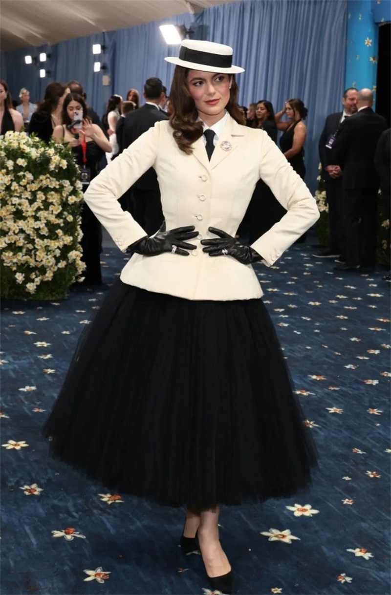 Белые женские офисные костюмы, – обзор и цена Women Formal Wear Designers