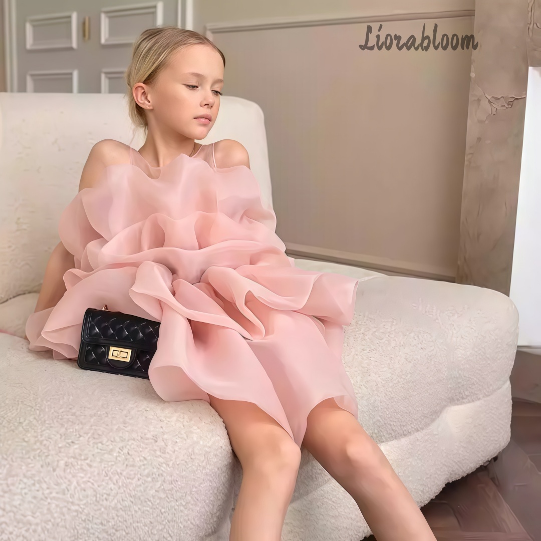 Многоцветное многослойное наря – обзор и цена Women Formal Wear Designers